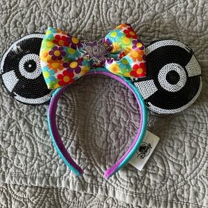 WDW Disney’s Pop Century Resort Mickey Ears